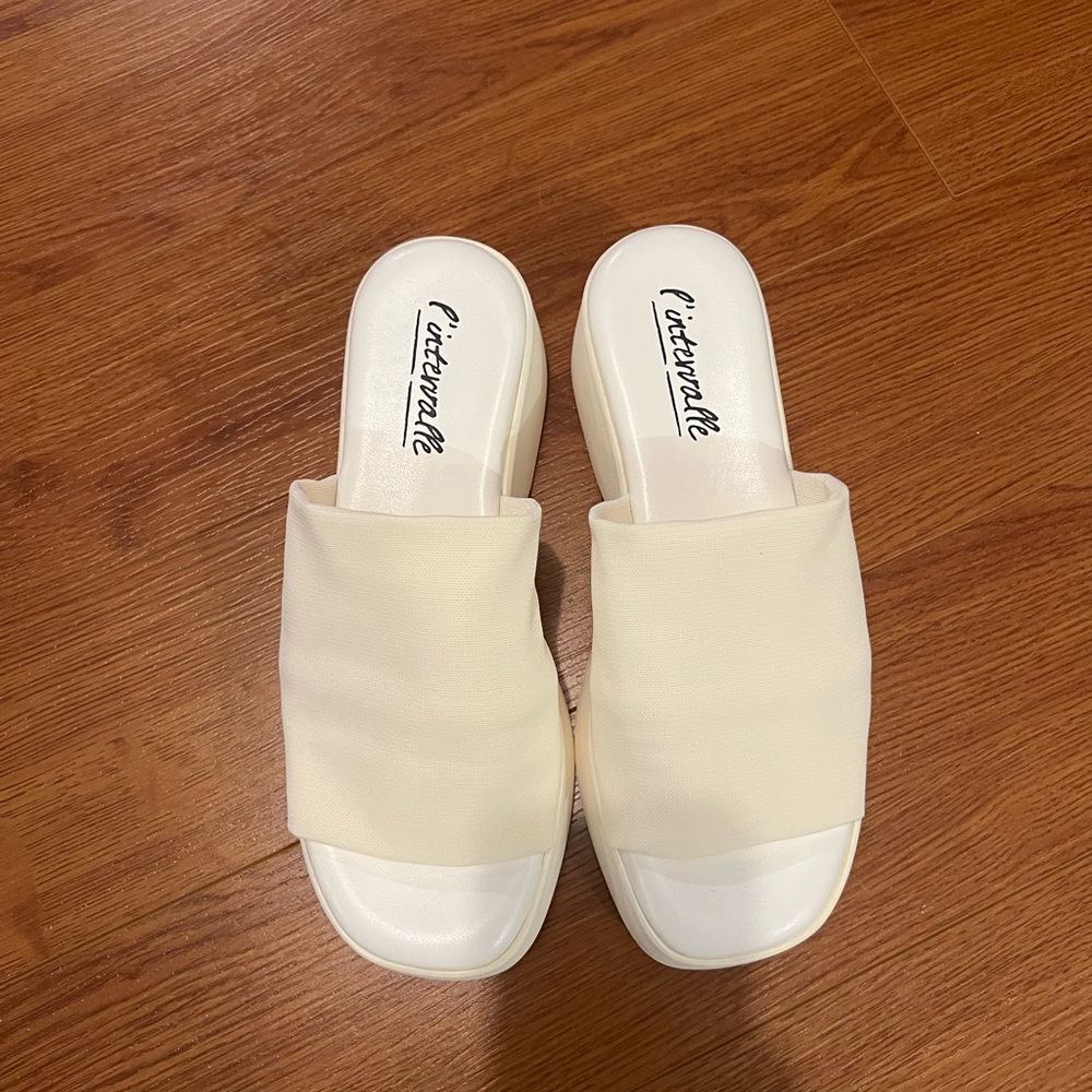 Sunrise white lycra - L’intervalle